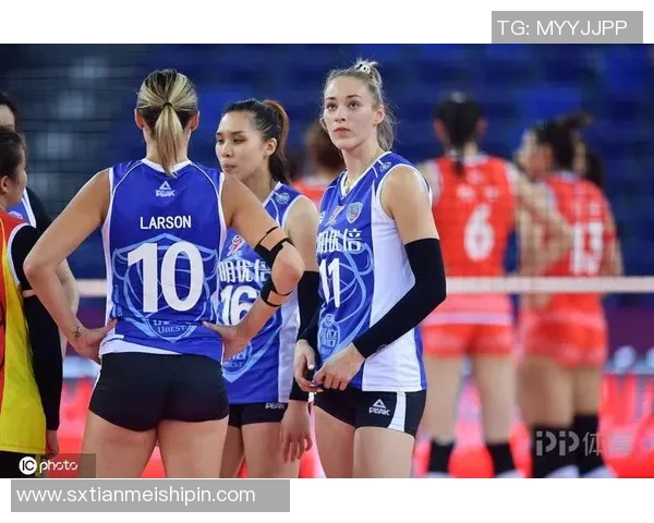 重庆排球队意识对比深度解析及其对比赛表现的影响探讨